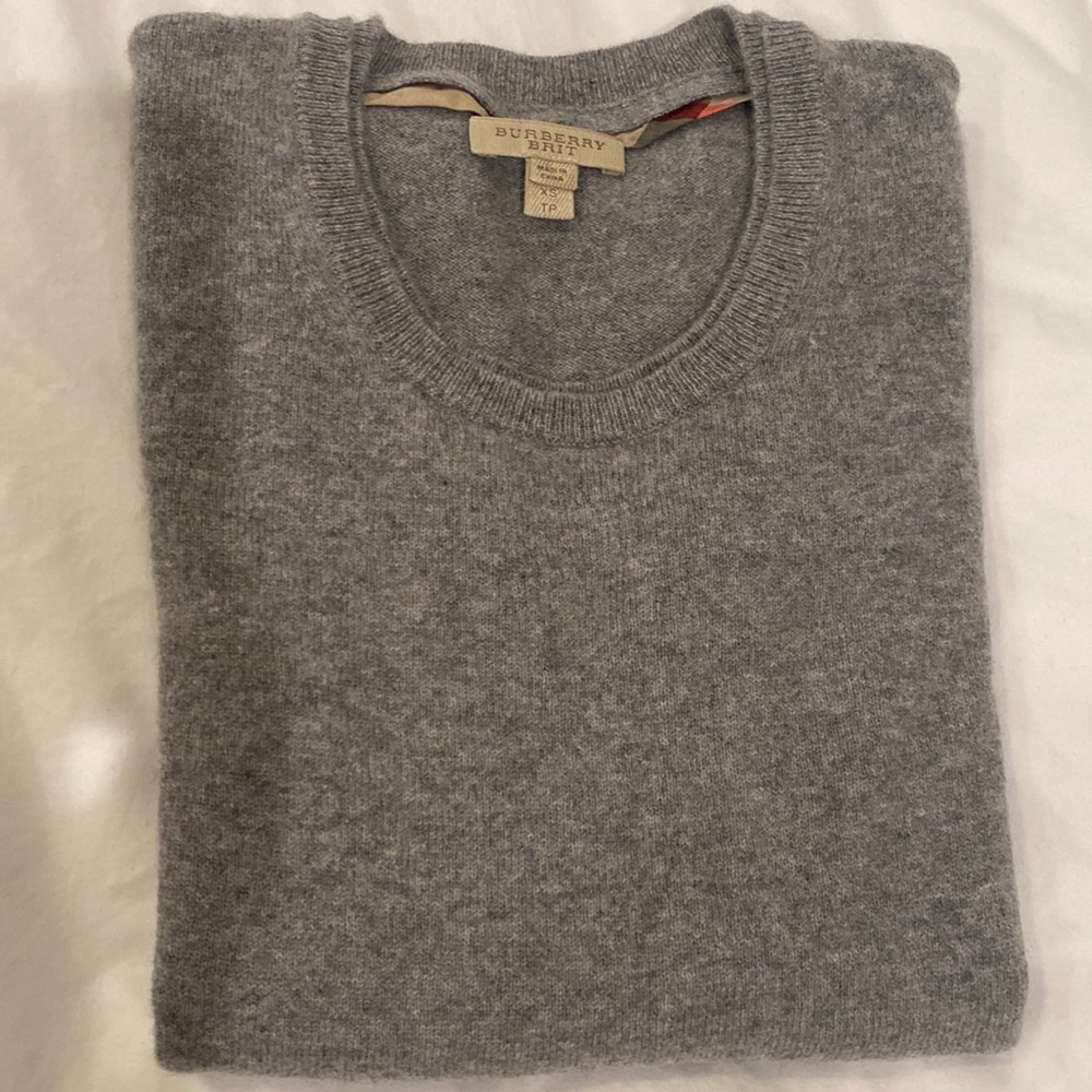 Burberry 100% cashmere sweater